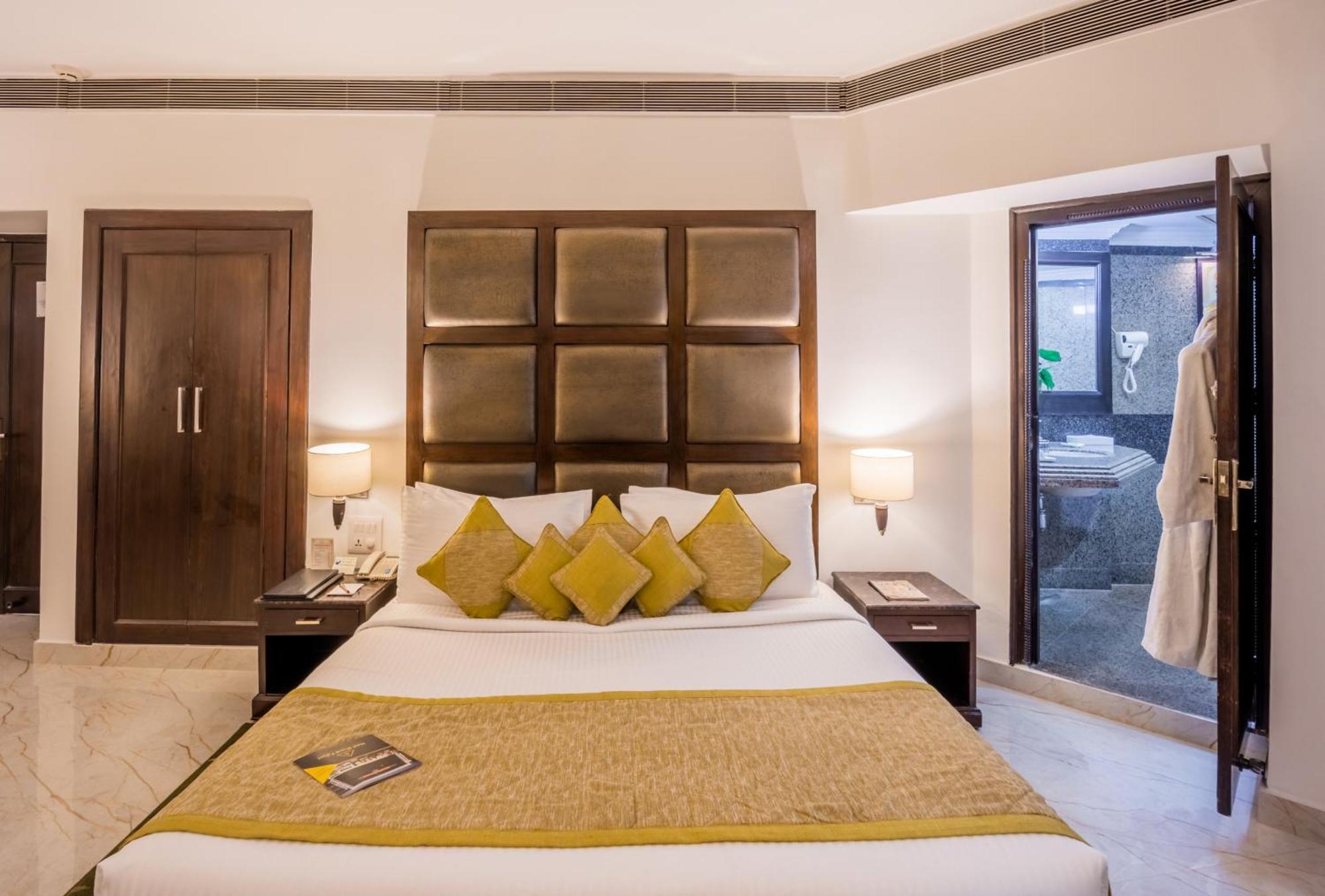 Hotel Shanti Palace Mahipalpur New Delhi Luaran gambar