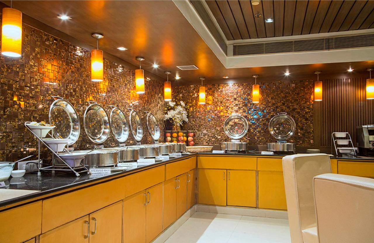 Hotel Shanti Palace Mahipalpur New Delhi Luaran gambar